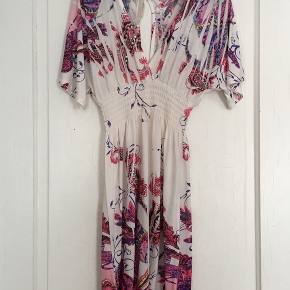 Dress - Picture 4 of 4